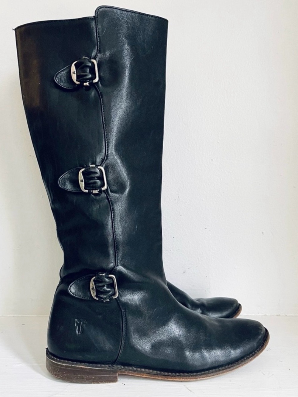 Frye Paige Buckle Tall Boot In Black Leather Size 7 1/2